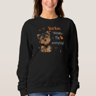 Camiseta Yorkie Kisses Fix All Yorkshire Terrier Dog