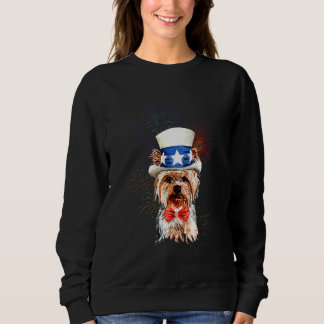 Camiseta Yorkshire Terrier Chapéu da Bandeira dos EUA Fogo 