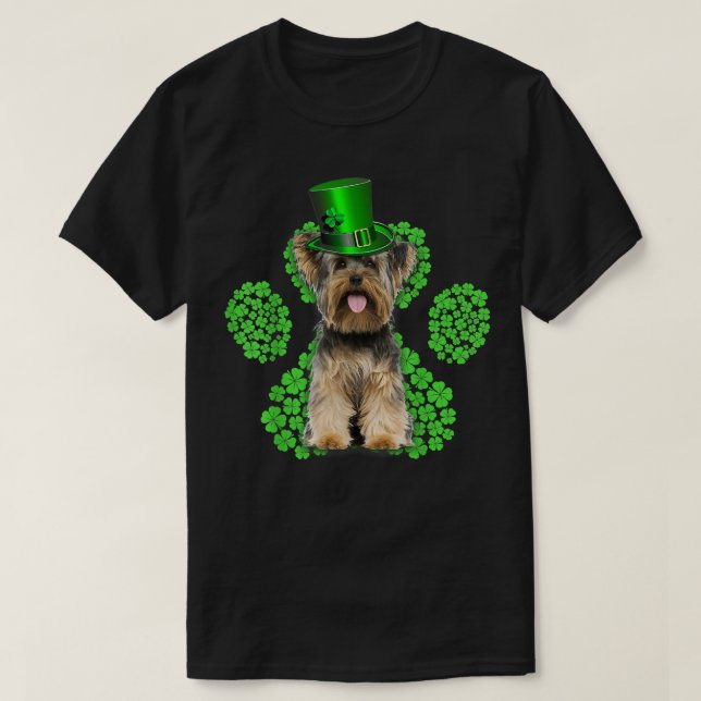 Camiseta Yorkshire Terrier Shamrock Paw Clovers Rua Patrick (Frente do Design)