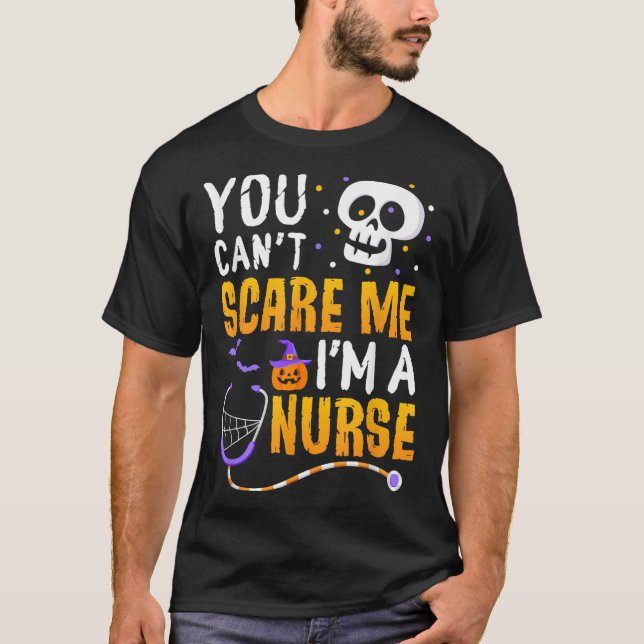 Camiseta You Cant E Me Im A Nurse Halloween Rn Witch Boo Fu (Frente)