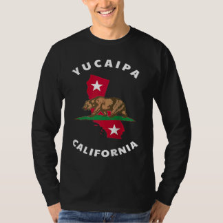 Camiseta Yucaipa California CA Flag and Bear Badge Souvenir