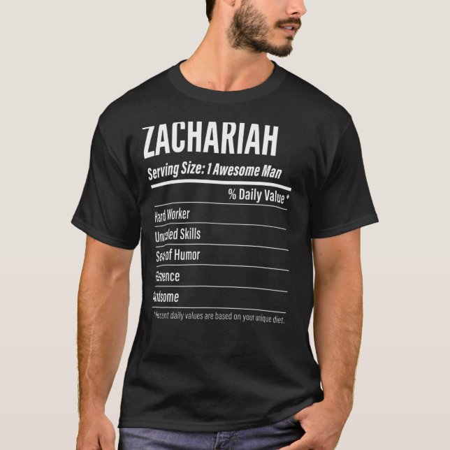 Camiseta Zachariah Servindo Tamanho do Rótulo Nutricional C (Frente)