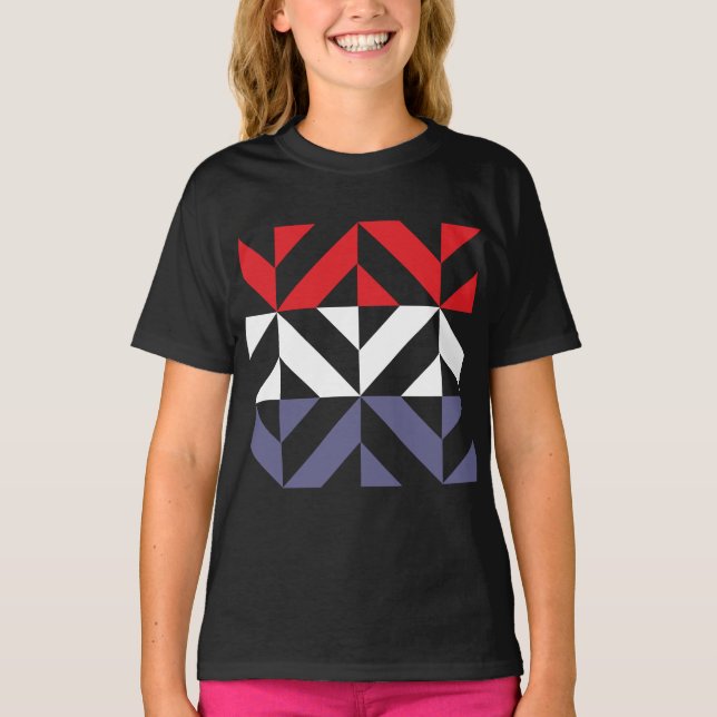 Camiseta ZigZag Geométrico Vermelho Branco e Azul (Frente)