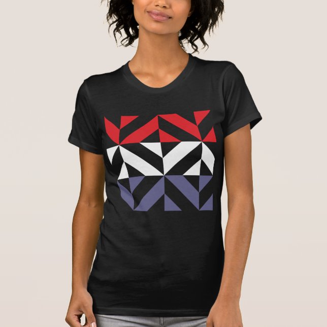 Camiseta ZigZag Geométrico Vermelho Branco e Azul (Frente)