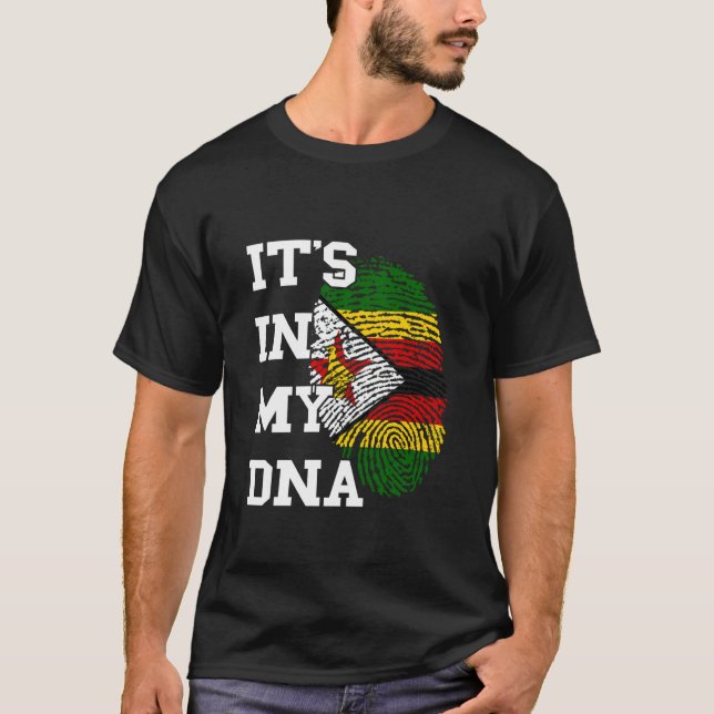 Camiseta Zimbabwe Flag It's In My DNA Thumbmark Zimbabwean  (Frente)