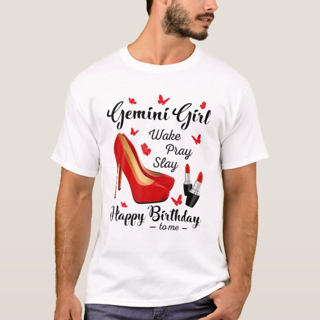 Camiseta Zodiac Birthday Gemini Acordar Reze Vermelho (Frente)