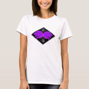 Camiseta Zodiac Design Roxo em Leão Negro