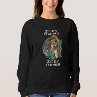 Camiseta Zoey fazendo
