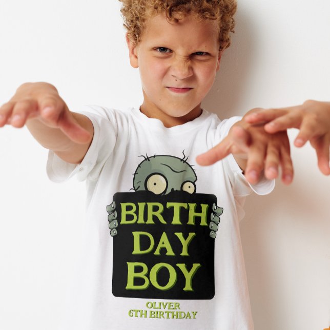 Camiseta Zombie Birthday Boy Engraçado Monstro (Criador carregado)