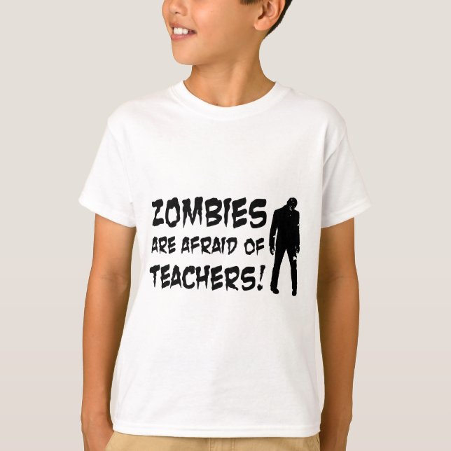 Camiseta Zombies Tem Medo De Professores (Frente)