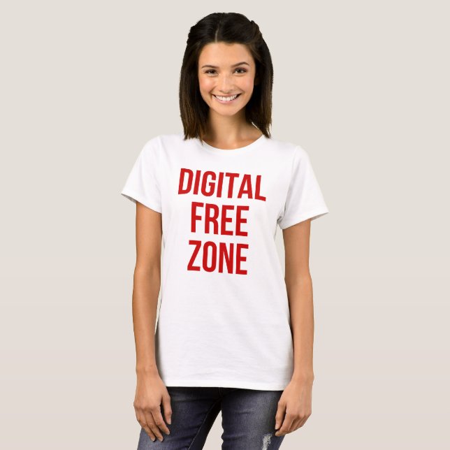 Camiseta Zona Livre Digital - Declaração Anti Social Media (Frente Completa)