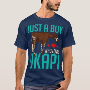 Camiseta Zoo Animal Africa Apenas Um Menino Que Ama Okapi