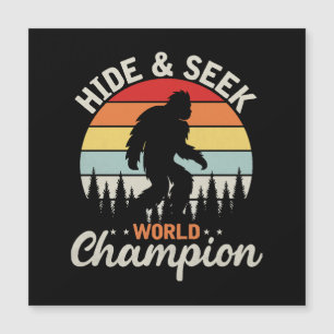 Campeão Mundial de Esconde-Esconde do Pé-Grande