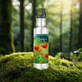 Campo Colorido com Garrafa de Água