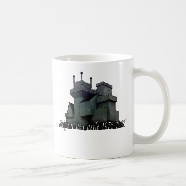 Caneca 1 da prisão militar (Direita)