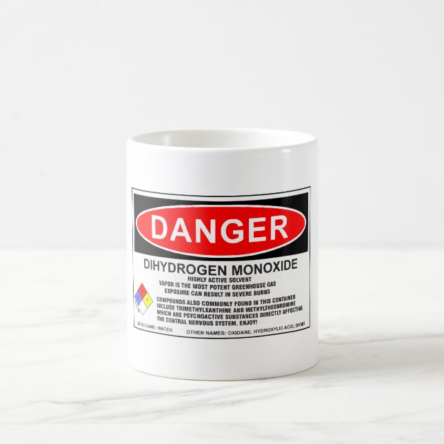 Caneca 1 do monóxido do Dihydrogen (Centro)