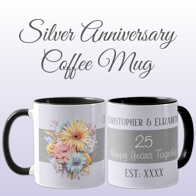 Caneca 25 prata aniversário flores nomes roxos (Criador carregado)