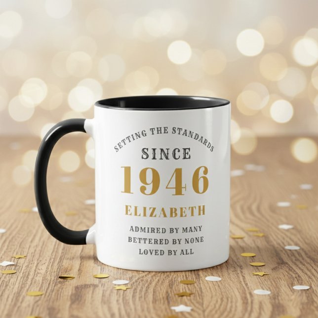 Caneca 80th Birthday 1946 Add Name Elegant (Born 1946 birthday gift mug. Blurred wood background.)
