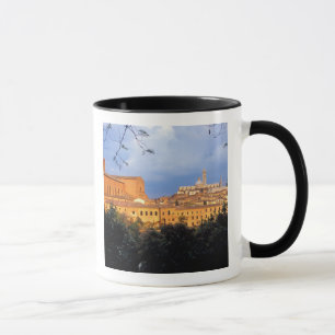 Caneca A aldeia toscana de Sienna, Itália.