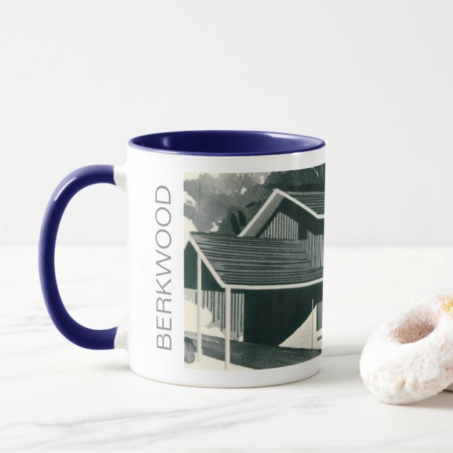 Caneca A Casa Moderna do Século de Médio de Berkwood Mug (Com Donut)