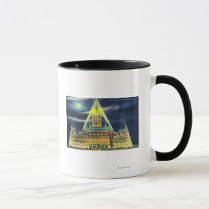 Caneca A construção do Capitólio do estado na noite