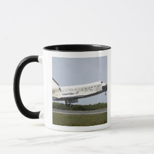 Caneca A descoberta do vaivém espacial aproxima a