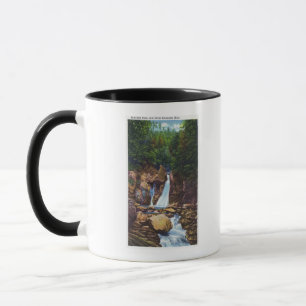 Caneca A ideia da Festança-Bish cai perto de grande