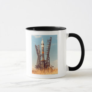 Caneca A instalação da nave espacial de Soyuz em Baikon