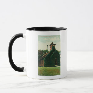Caneca A opinião exterior a hera cobriu a capela,
