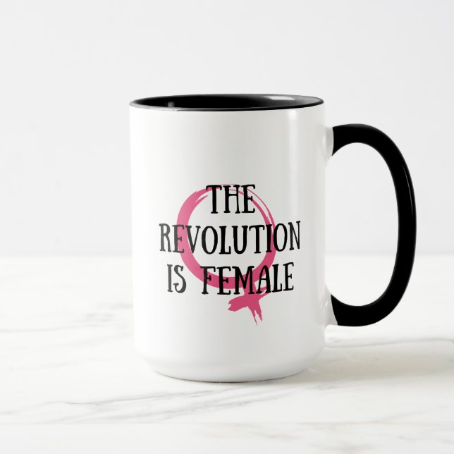 Caneca A Revolução é Mulher (Direita)