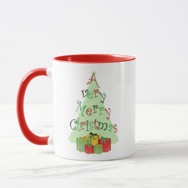 Caneca A Very Merry Christmas Tree and Gifts Holiday Mug (Esquerda)