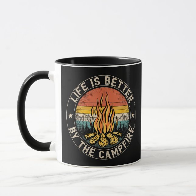Caneca A vida é melhor junto à fogueira de acampamento Ac (Esquerda)