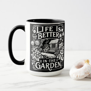 Caneca A vida é melhor no jardim