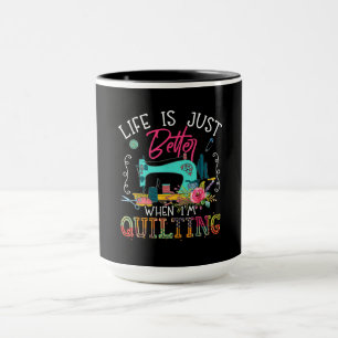 Caneca A Vida É Melhor Quando Eu Caco