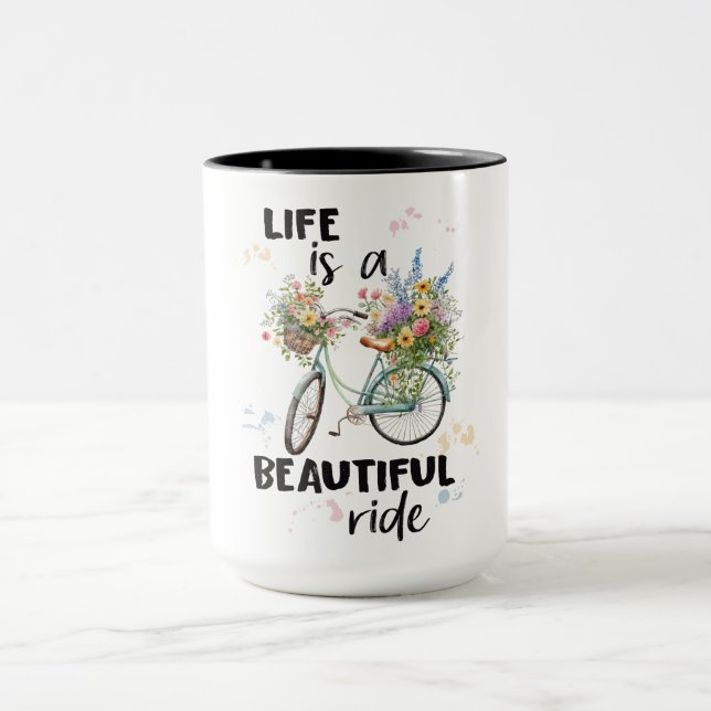 Caneca A Vida Inspiradora É Uma Bicicleta Bela (Centro)