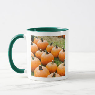 Caneca Abóboras para a venda no mercado de um fazendeiro