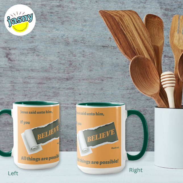 Caneca Acredite na Escritura Cristã Inspiradora de Dois T (Criador carregado)