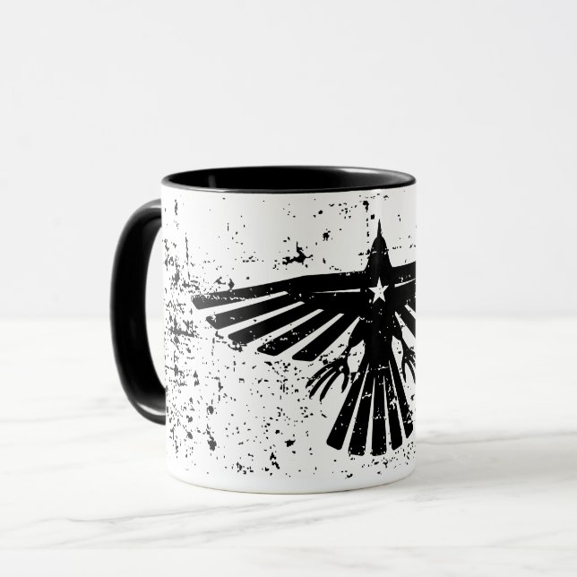 Caneca Águia em Movimento (Frente Esquerda)