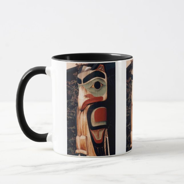 Caneca Alaska Carved Wood Totem Pole Photo Designed (Esquerda)