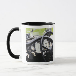 Caneca Alemanha, Bayern-Baviera, Munique. BMW Welt Carro