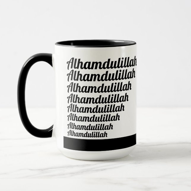 Caneca Alhamdulillah Typografia Black em Monograma Branco (Esquerda)
