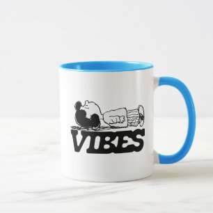 Caneca Amendoins Lucy Vibes