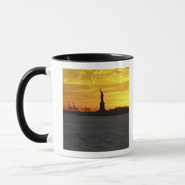 Caneca América do Norte, EUA, Nova York, Cidade de Nova Y (Esquerda)