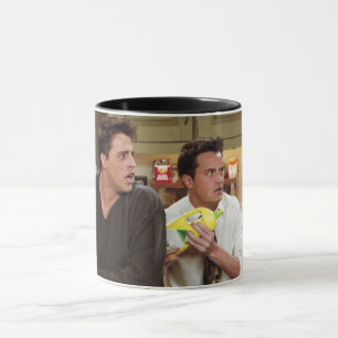 Caneca AMIGOS™  Joey & Chandler com medo