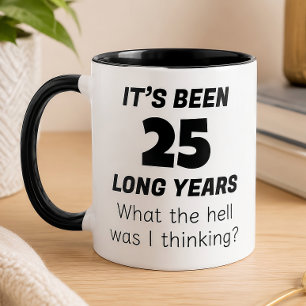 Caneca Aniversário de 25 anos engraçado