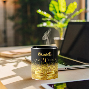 Caneca aniversário de 30 anos negro nome dourado elegante