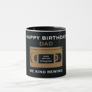 Caneca Aniversário Nostálgico Além da Colina