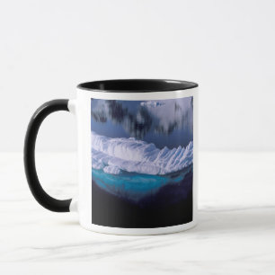 Caneca Antártica, Paradise Bay. Iceberg em cristal
