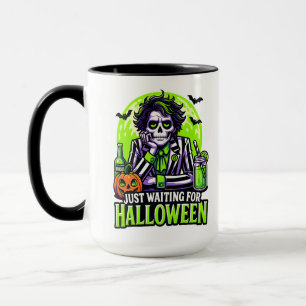 Caneca Apenas Esperando pelo Halloween – Temporada Assust