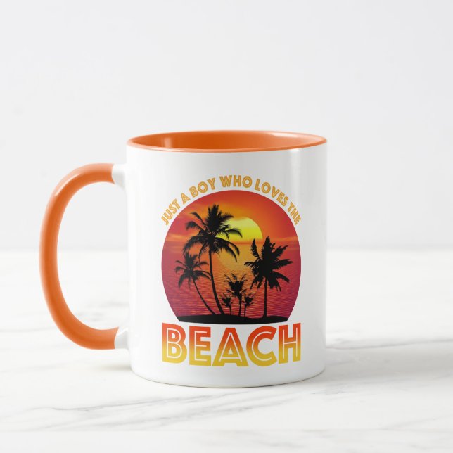 Caneca Apenas Um Menino Que Ama A Praia (Esquerda)